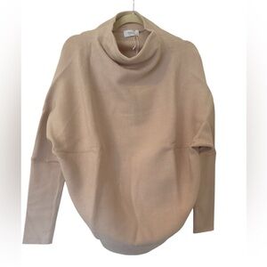 NWT Bluivy Comfy Pullover Sweater in Shell Size M/L